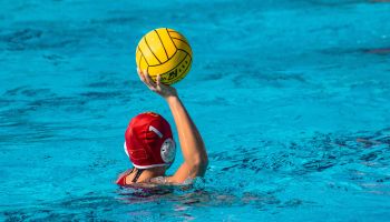 Ontdek een nieuwe teamsport: waterpolo