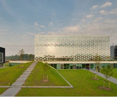 Gebouw X architectuur