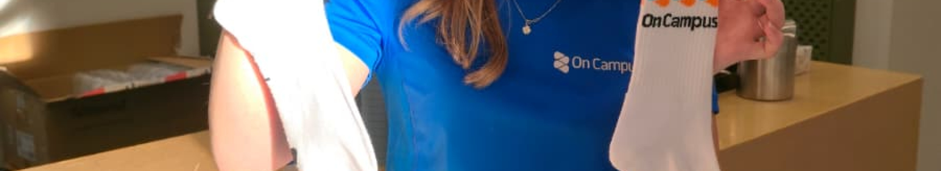 Win On Campus sokken of een kerstbal!